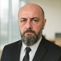Dragos Vlad Email