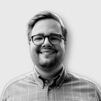 Mark Henriksen Email & Phone Number