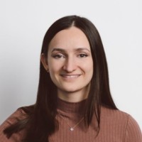 Lianna Foye Email & Phone Number