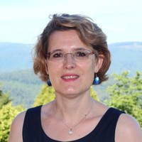Agnès A. Email