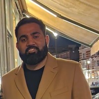 Upwardli Employee Robin Naggi's profile photo