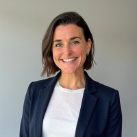 Julia Bates Email & Phone Number