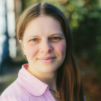 Helen Woods Email