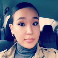 MAC Cosmetics Employee Rosa Suh's profile photo