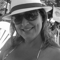 Up Employee Manuela Herzog's profile photo