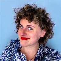 Katarzyna Antczak Email