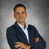 Uroš Rajković Email