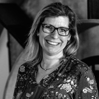 Julia Nagel-Kentner Email & Phone Number