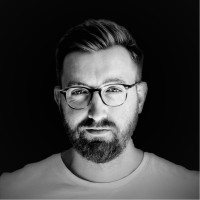 Lars Krüger Email