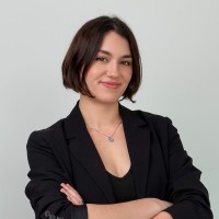 Estelle Vasché Email