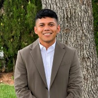 Bryan Ortiz MacIas Email