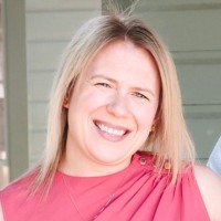 Philanthropy Expert Employee Erin Flores's profile photo