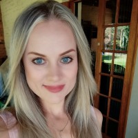 Zenobia van der Westhuizen Email