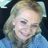 Home Business Network Employee Tracey Flores's profile photo