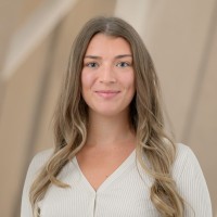 Lowe Property Group Employee Julia Perry's profile photo