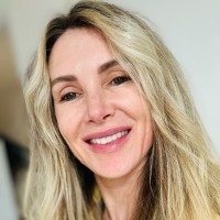Anna Bloodworth Email & Phone Number