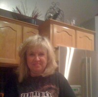 Woof Gang Bakery Employee Pam Evans's profile photo