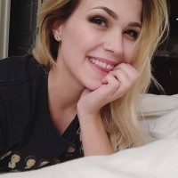 Alanna M. Email
