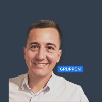Felipe Vezzaro Email