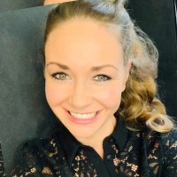 Elke Averbeck Email