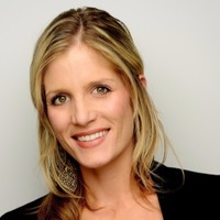 Domina Holbeck Email & Phone Number