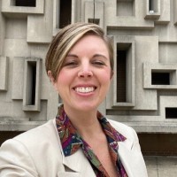 Kelly Bray Email & Phone Number