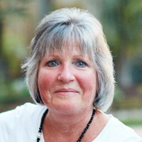 Carol Czerniakowski Email & Phone Number