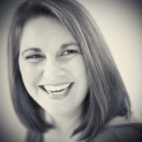 Lindsay Evans Email & Phone Number