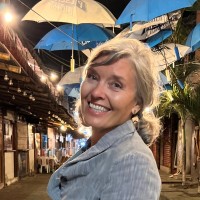 Maxine Leonard PR Employee Maxine Leonard's profile photo