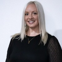 Kelly Esquivel Email & Phone Number