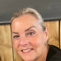 Lisa Lloyd Email & Phone Number