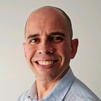 Simon Muñoz Email