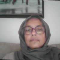 Nafisah Hoq Email
