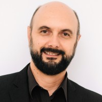 Carlos Luna Criado Email