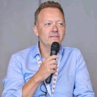 Lars Ludwig Email