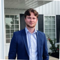 Alec Mills Email & Phone Number