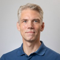 Jonas Hult Email