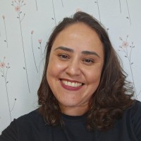 Polliana Aurora dos S. Nunes Email