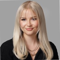 Rising Tide Associates Employee Elise Costello's profile photo