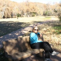 Booster Juice Employee Luraye Zinger's profile photo