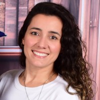 Isabela Soares Email & Phone Number