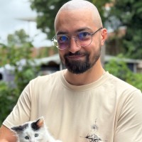 Mihai Oprescu Email