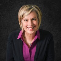 Maple Bear Global Schools Ltd. Employee Lilian Zirk's profile photo