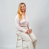 Business Mauritius Employee Amandine de Rosnay's profile photo