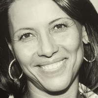 Daniela Lunardo Email