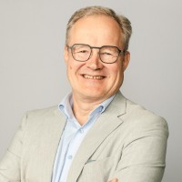 Kari Huoponen Email