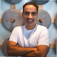 Email e telefono di Nikunj Parekh