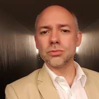 Momentum Media Employee David Hollingworth's profile photo