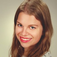 Anna Mąka Email