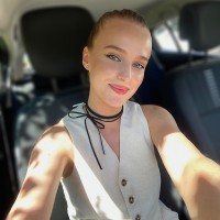 Diana Harbaruk Email
